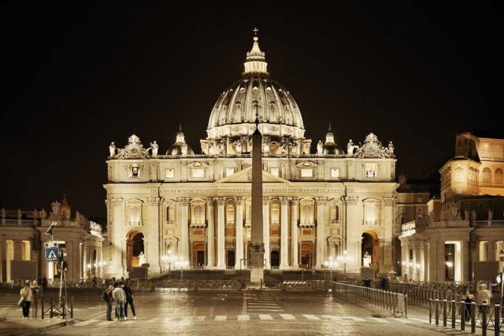 The Architecture of St. Peters Basilica